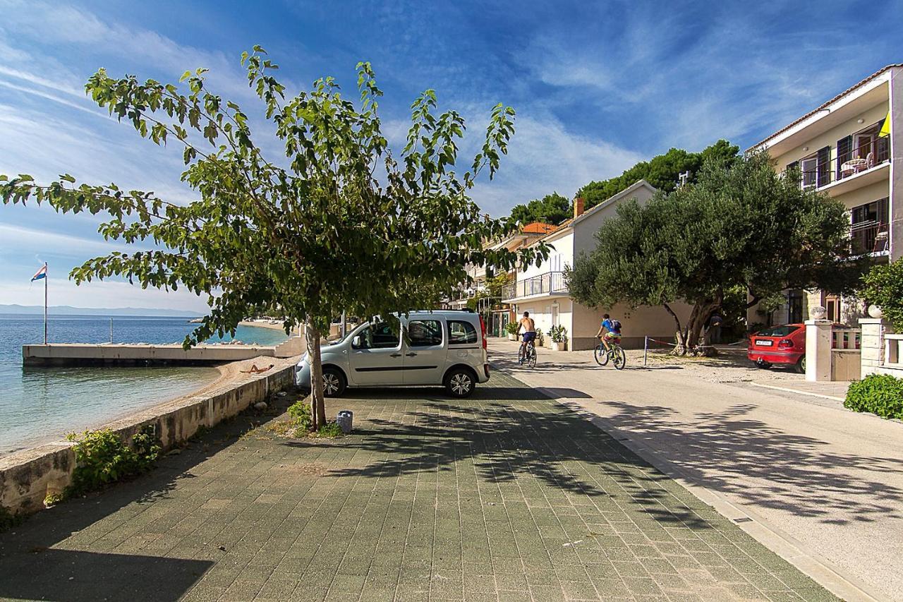 Apartments By The Sea Podgora, Makarska - 2596 Exterior foto
